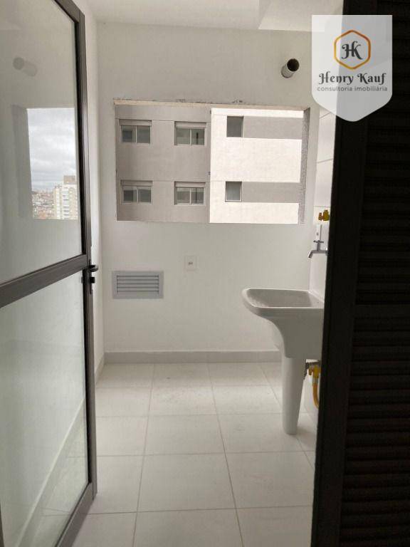 Apartamento à venda com 3 quartos, 91m² - Foto 15