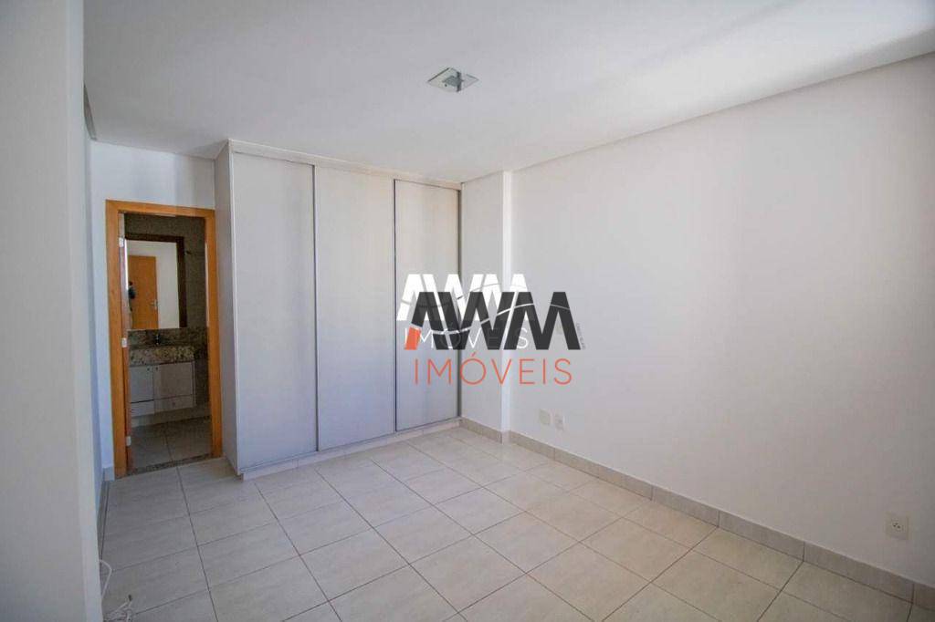 Apartamento para alugar com 4 quartos, 220m² - Foto 24