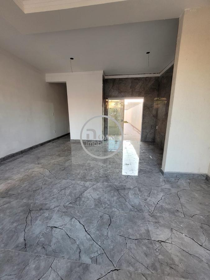 Casa à venda com 2 quartos, 69m² - Foto 3