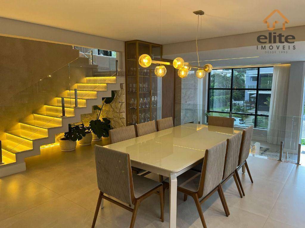 Casa de Condomínio à venda com 4 quartos, 463m² - Foto 17