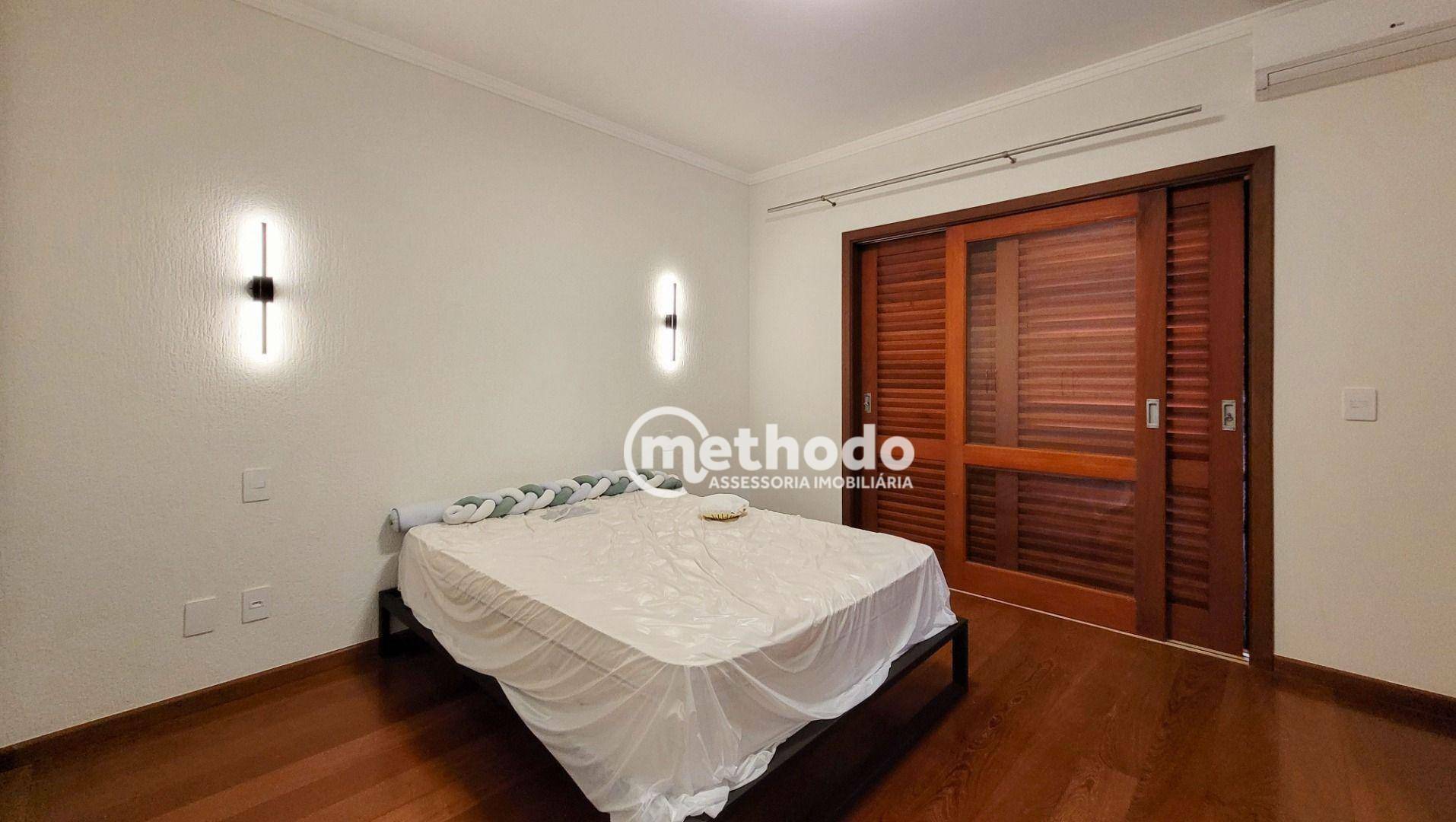 Casa de Condomínio à venda com 4 quartos, 309m² - Foto 29