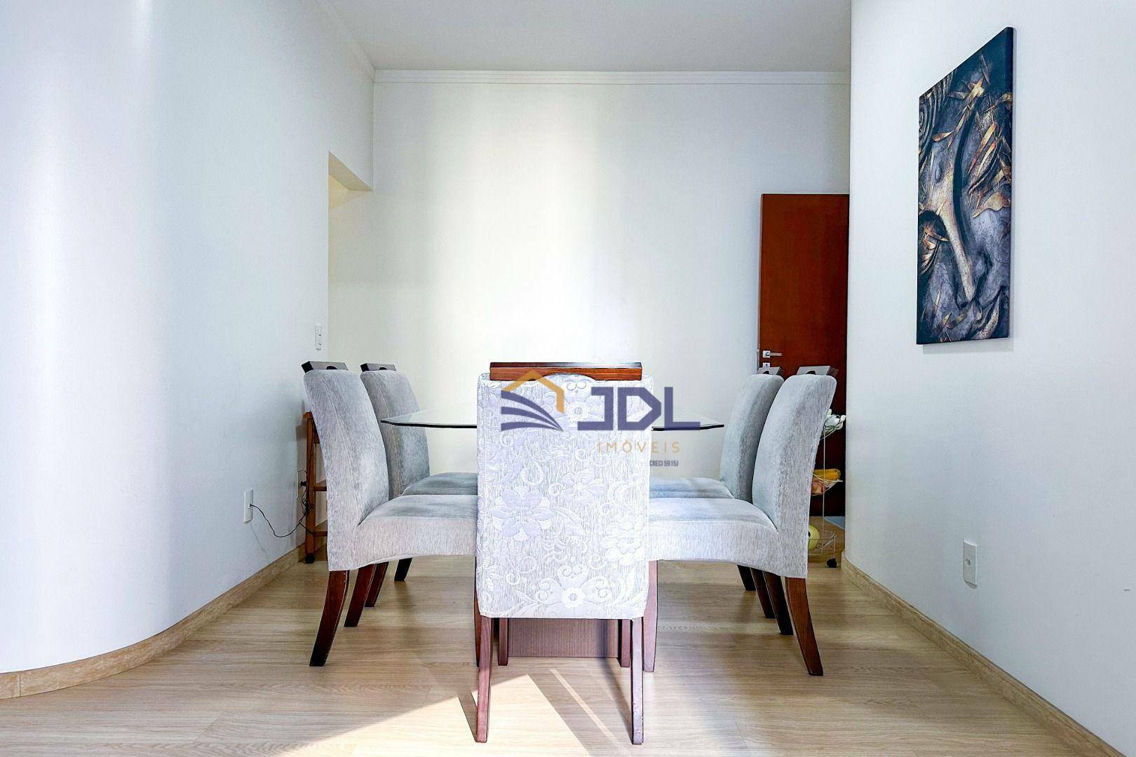 Apartamento à venda com 3 quartos, 246m² - Foto 9