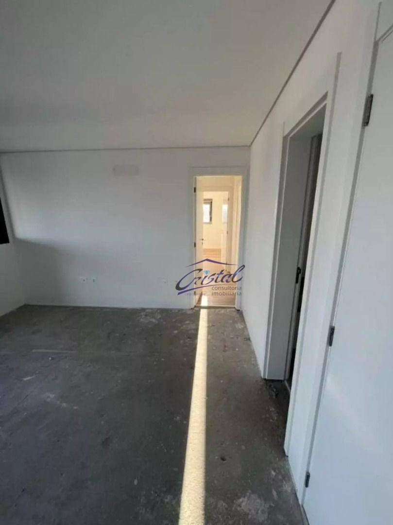 Apartamento à venda com 3 quartos, 143m² - Foto 2