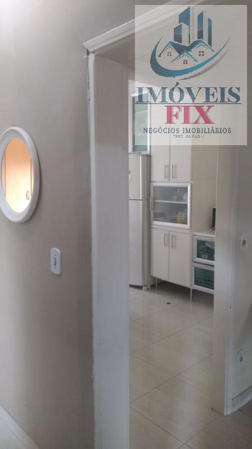 Casa à venda com 3 quartos, 176m² - Foto 12