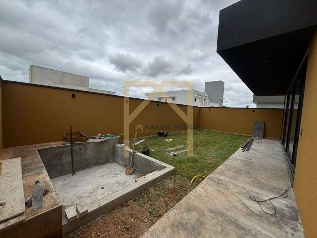 Casa de Condomínio à venda com 3 quartos, 310m² - Foto 14