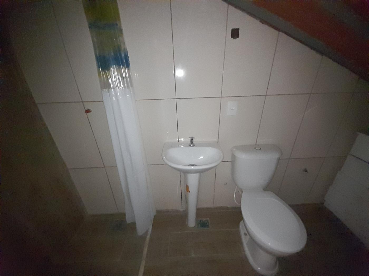 Casa de Condomínio para alugar com 4 quartos, 90m² - Foto 29