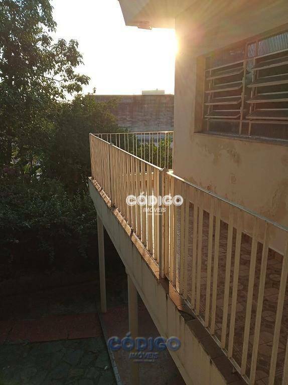 Casa à venda com 3 quartos, 360m² - Foto 6