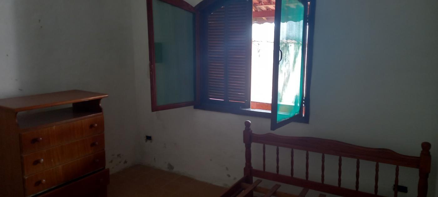 Casa à venda com 2 quartos, 300m² - Foto 8