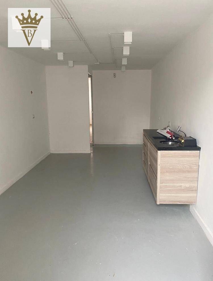 Casa à venda com 4 quartos, 235m² - Foto 15