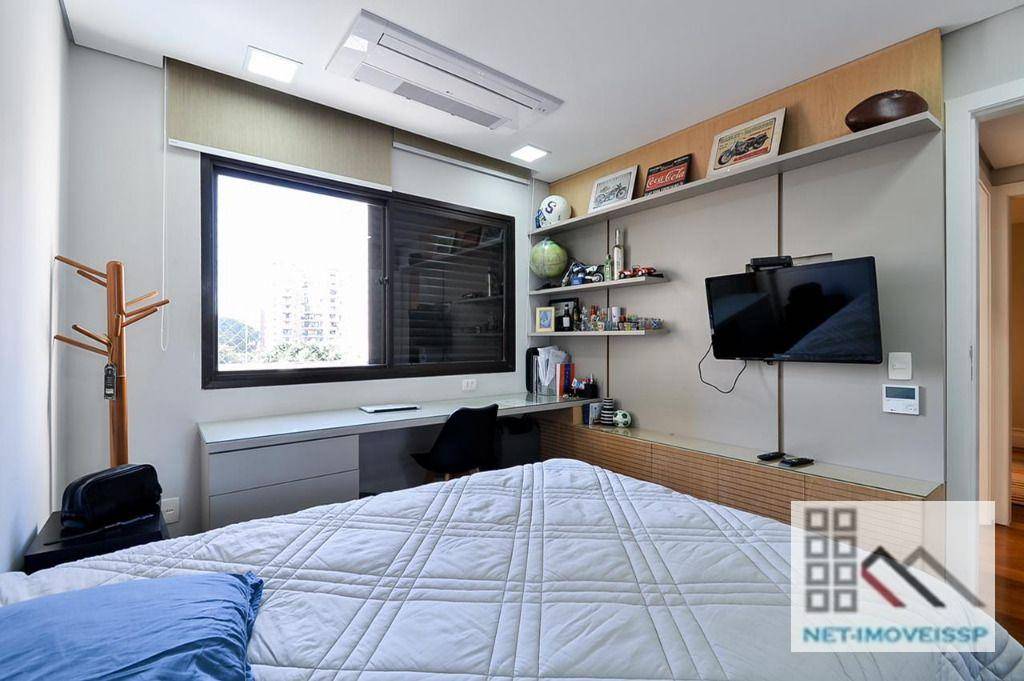 Apartamento à venda com 4 quartos, 230m² - Foto 4