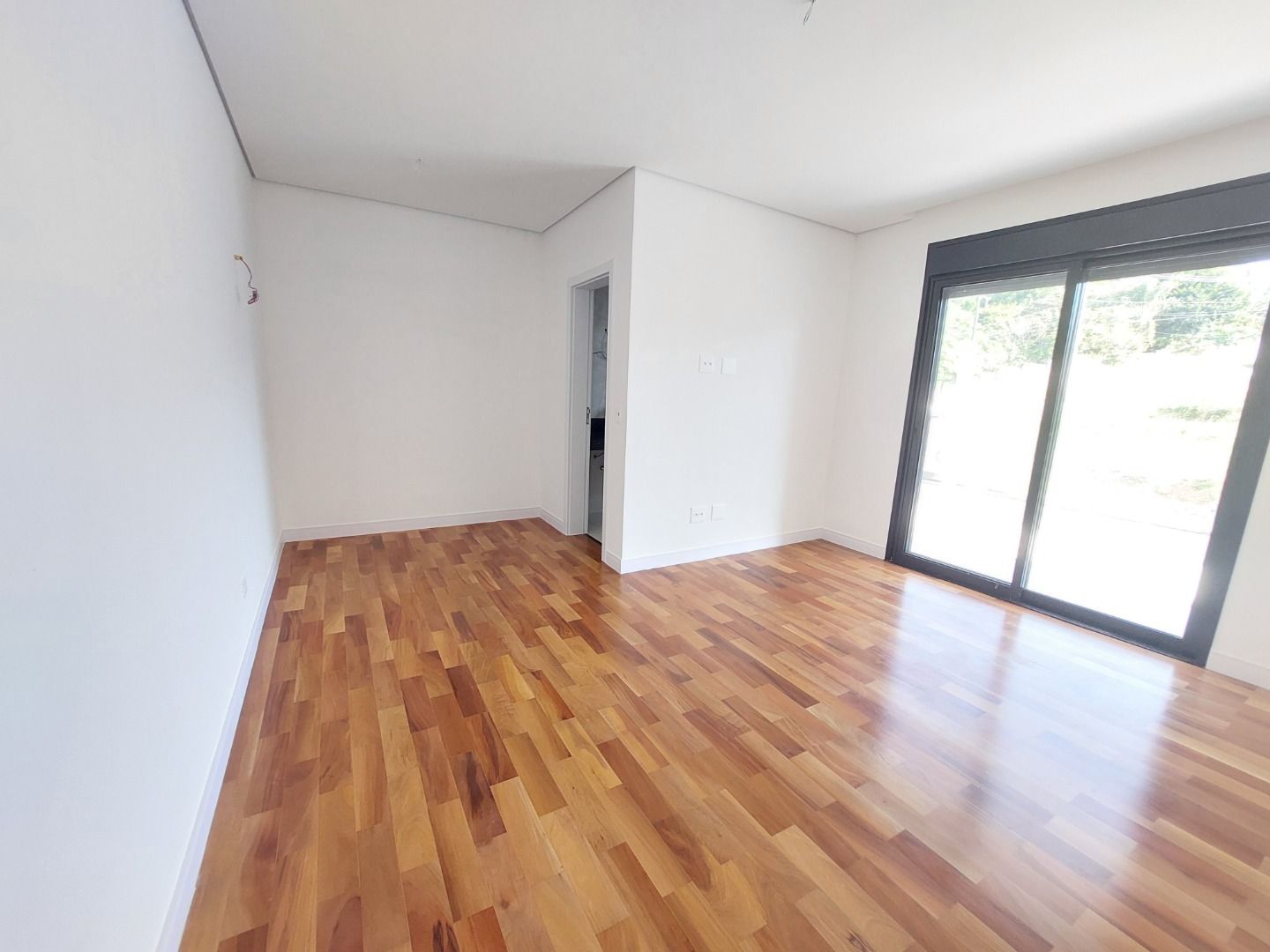 Casa de Condomínio à venda com 4 quartos, 378m² - Foto 13