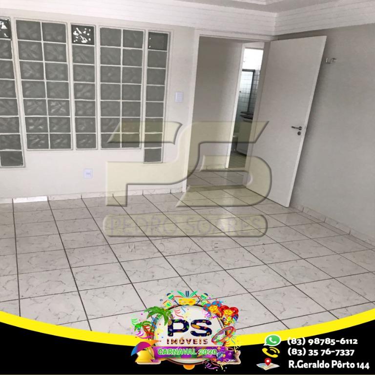 Apartamento à venda com 2 quartos, 11m² - Foto 2