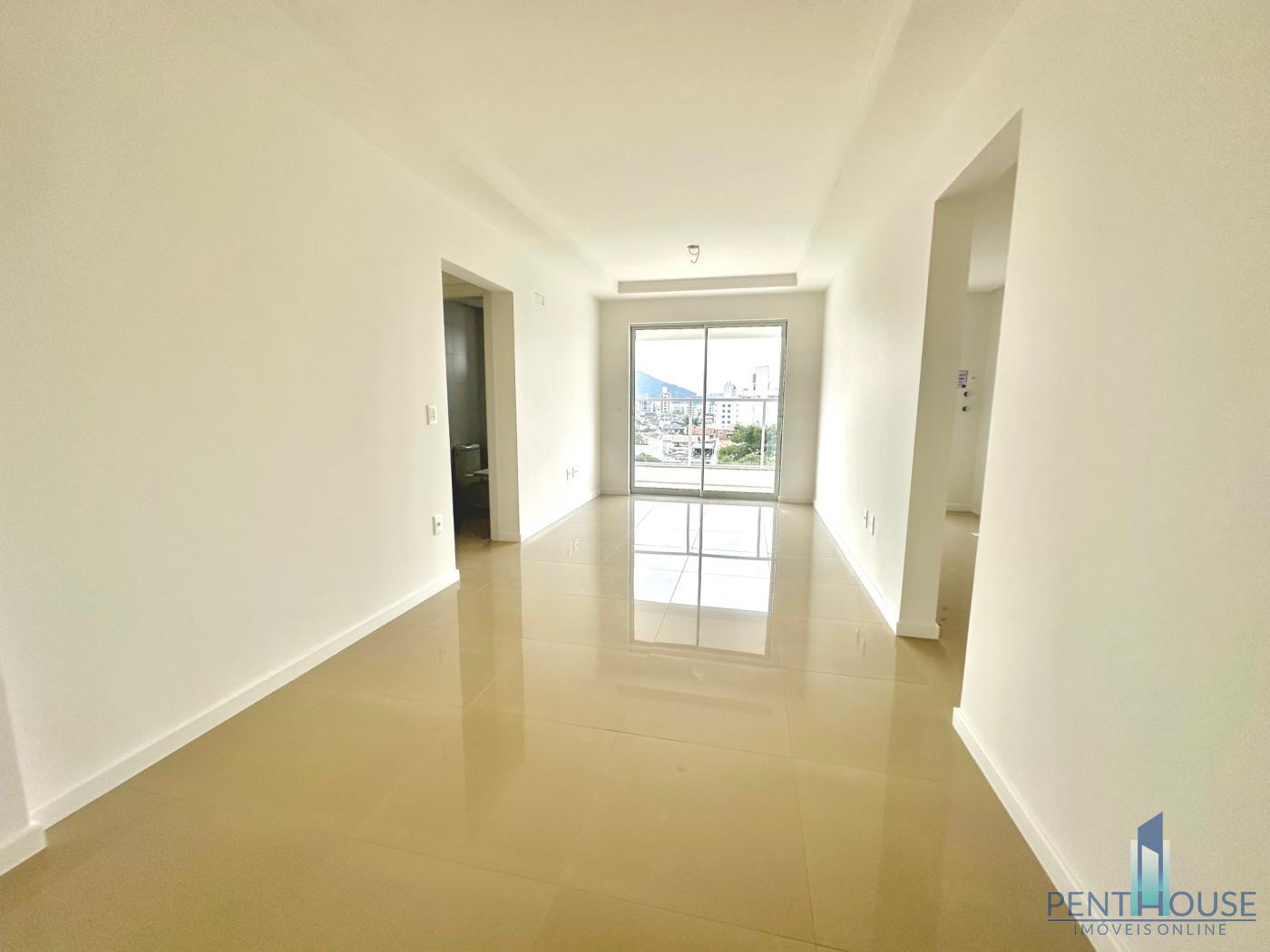 Apartamento à venda com 2 quartos, 75m² - Foto 3