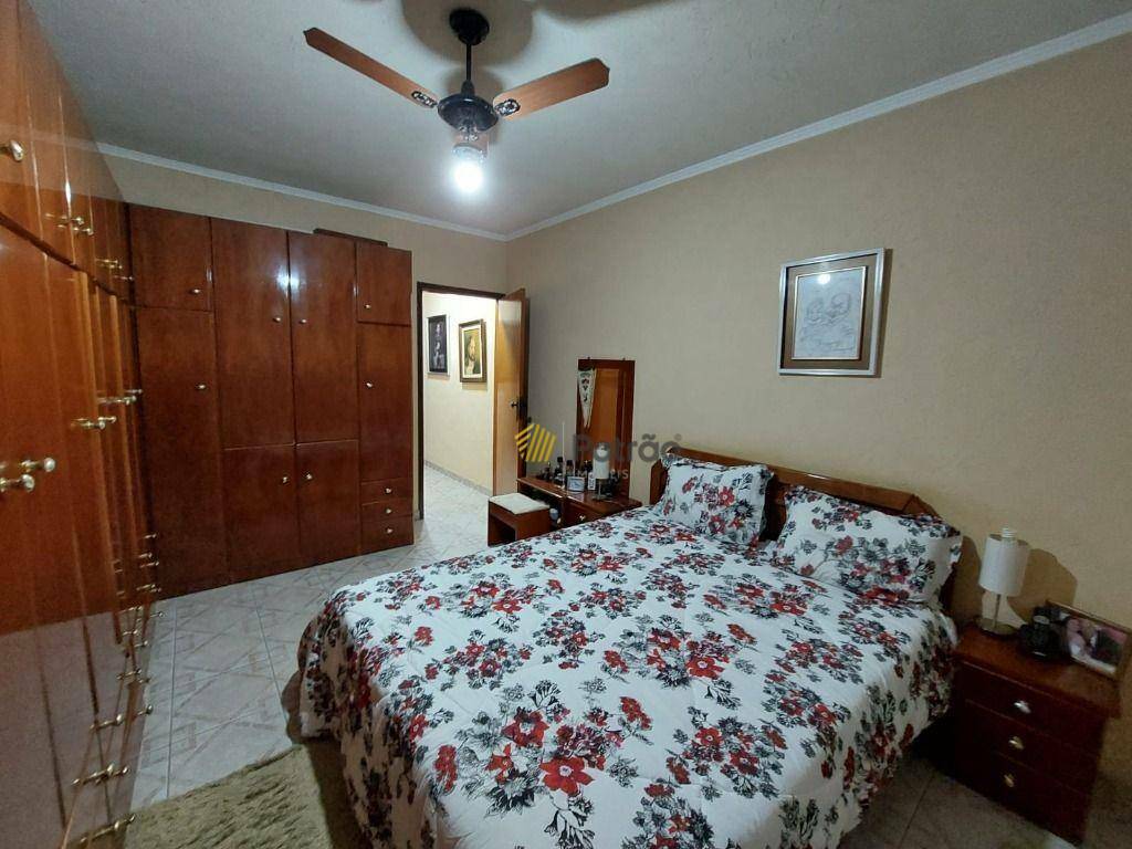 Sobrado à venda com 2 quartos, 173m² - Foto 9