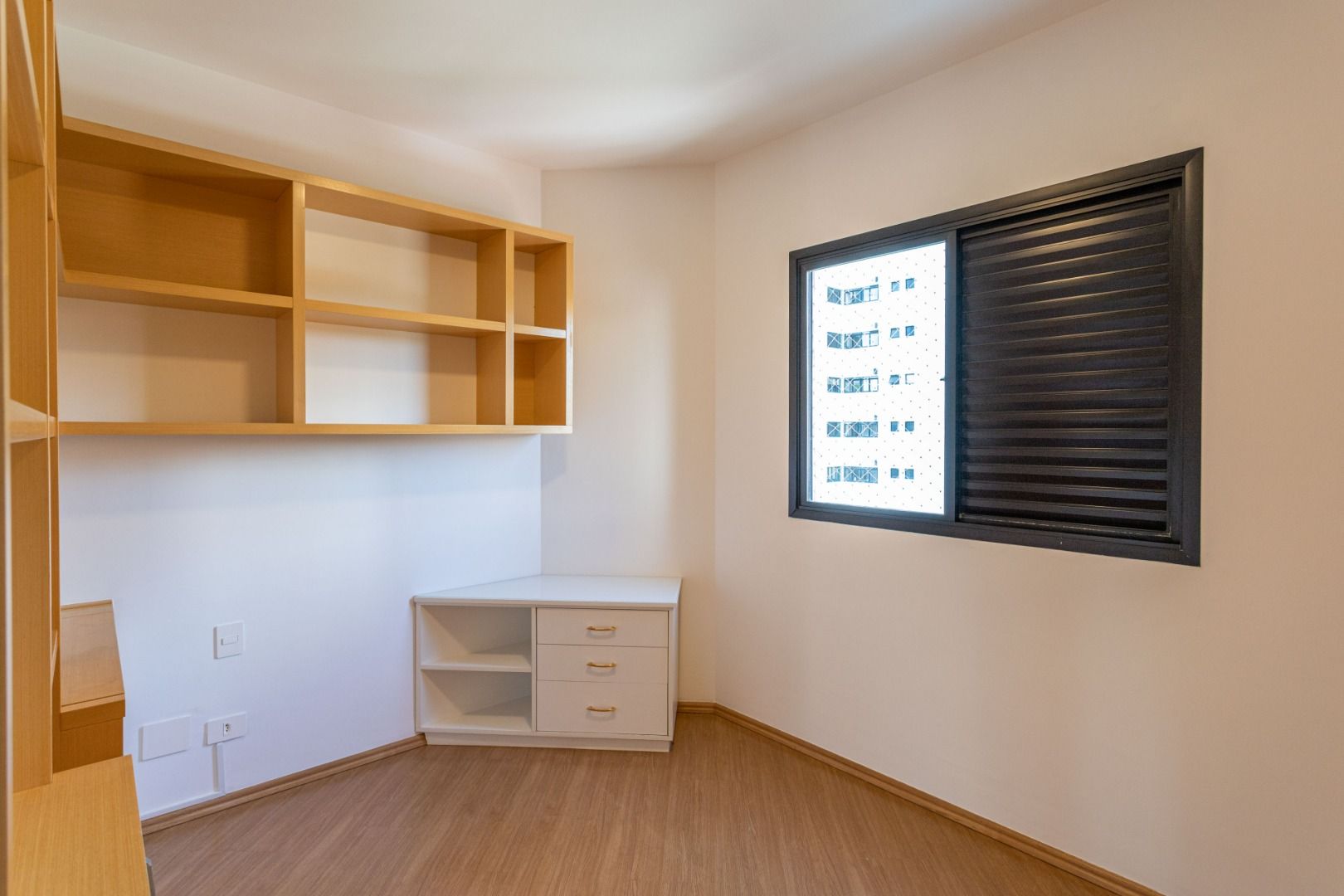 Apartamento à venda com 4 quartos, 153m² - Foto 46