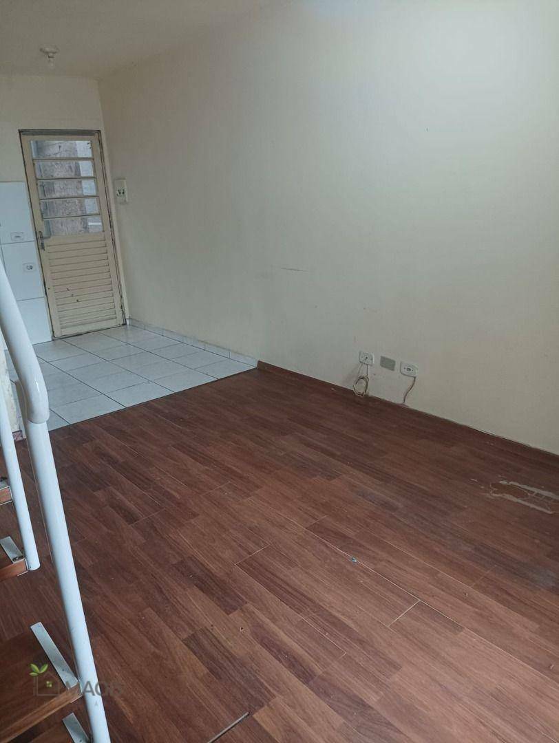 Sobrado à venda com 2 quartos, 44m² - Foto 6