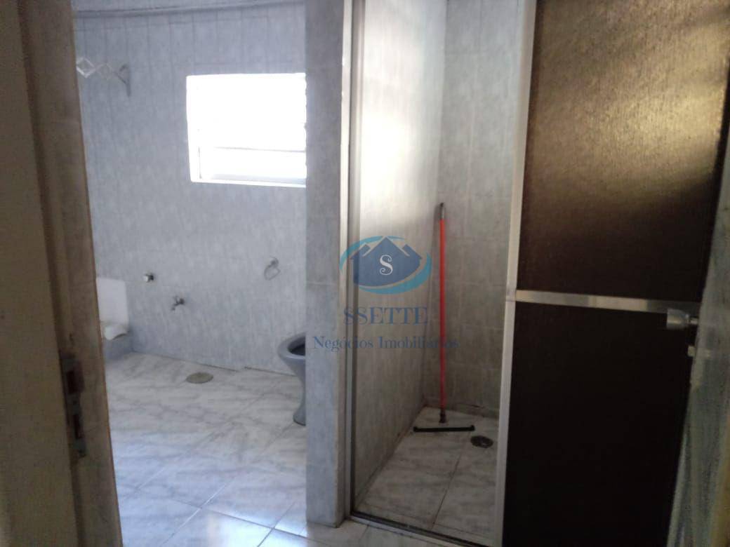 Sobrado para alugar com 2 quartos, 150m² - Foto 11