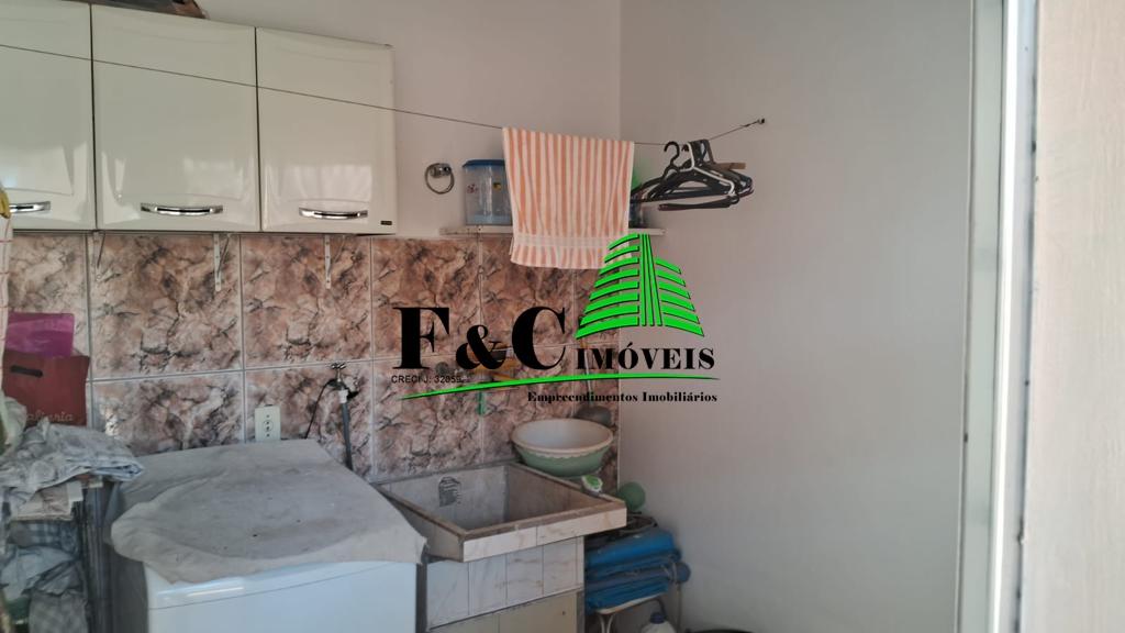 Casa à venda com 4 quartos, 300m² - Foto 18