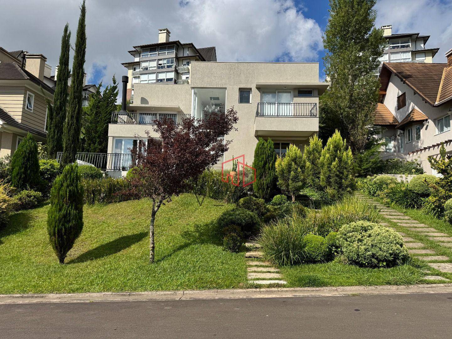 Casa de Condomínio, 4 quartos - Foto 1