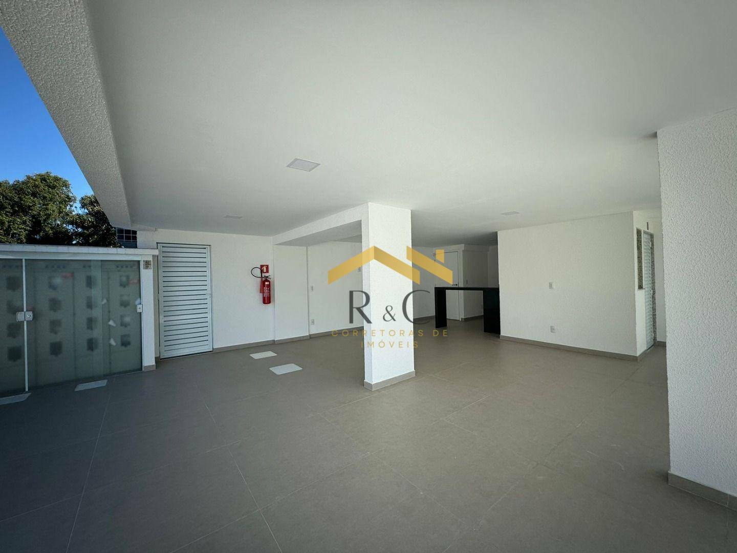 Apartamento à venda com 3 quartos, 115m² - Foto 5