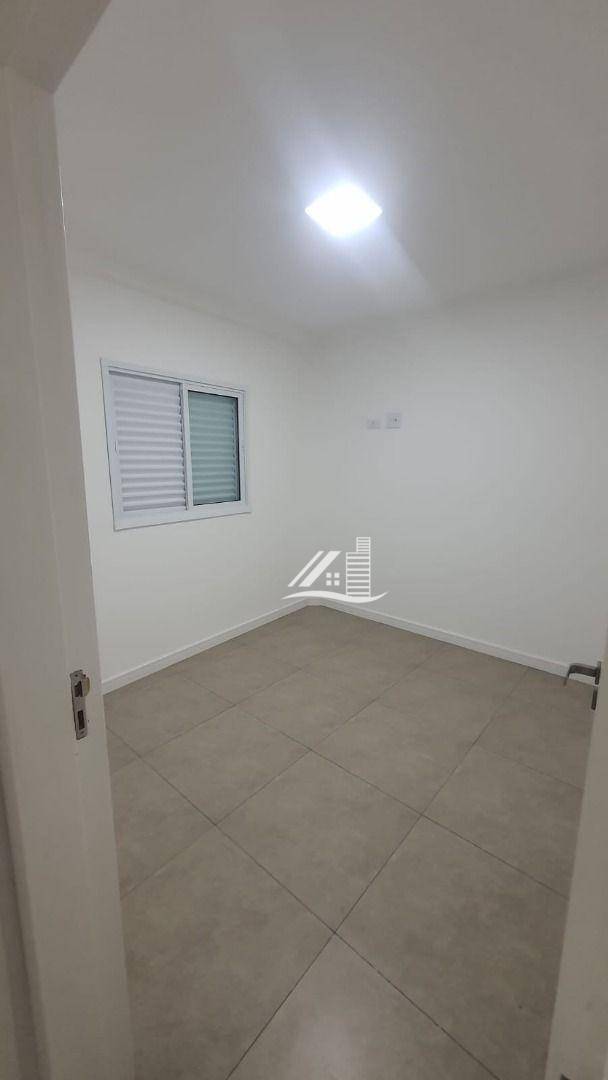 Apartamento à venda com 2 quartos, 77m² - Foto 9