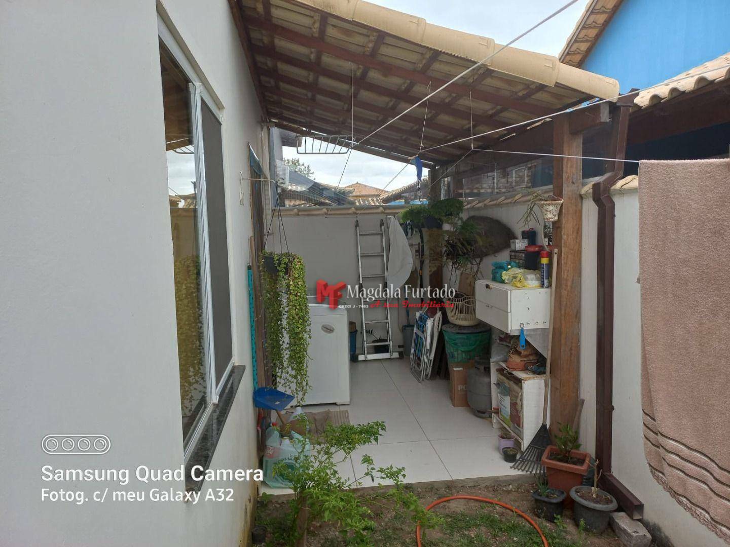 Casa à venda com 2 quartos, 56m² - Foto 12