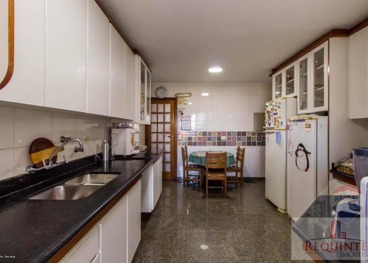 Apartamento à venda com 4 quartos, 167m² - Foto 23