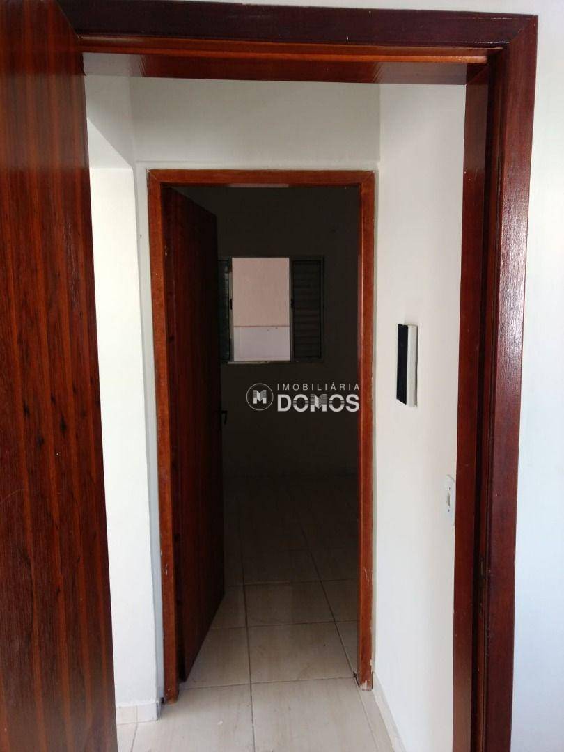 Casa à venda com 2 quartos, 68m² - Foto 17