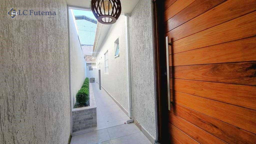 Casa de Condomínio à venda com 3 quartos, 183m² - Foto 2