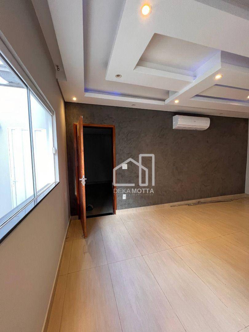 Casa à venda com 3 quartos, 240m² - Foto 68