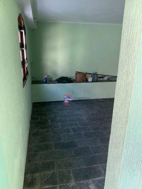 Sobrado à venda com 4 quartos, 232m² - Foto 47