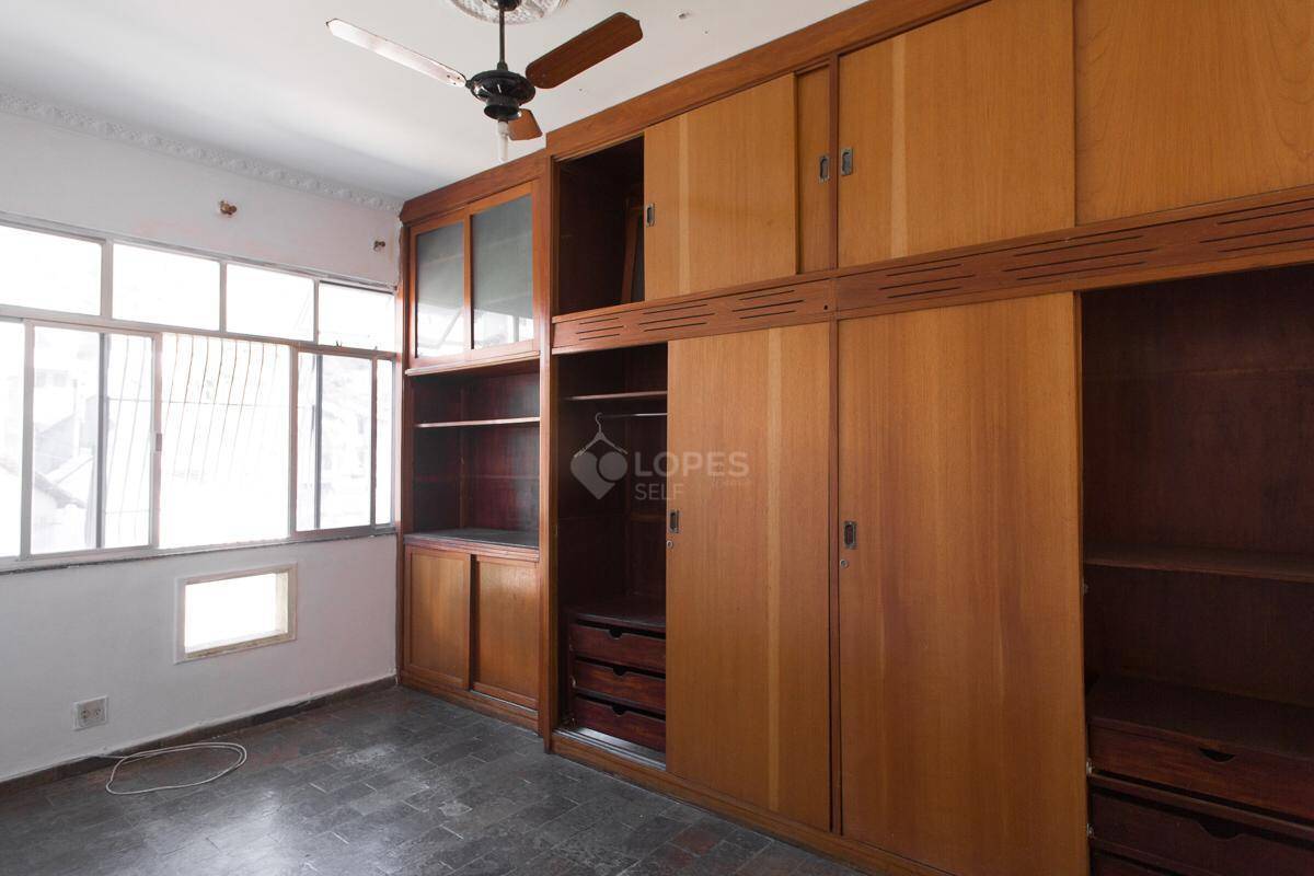 Apartamento à venda com 2 quartos, 75m² - Foto 7