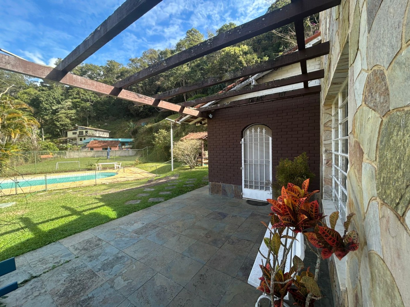 Casa à venda com 5 quartos, 350m² - Foto 20