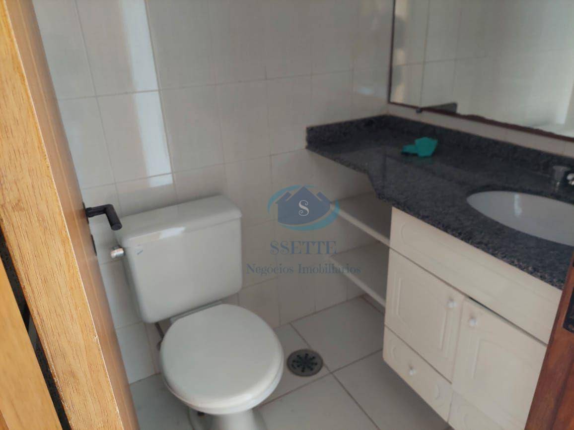 Apartamento para alugar com 3 quartos, 72m² - Foto 12