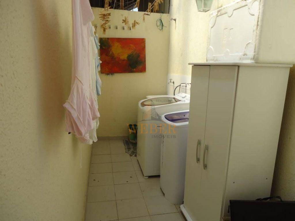 Sobrado à venda com 2 quartos, 90m² - Foto 13