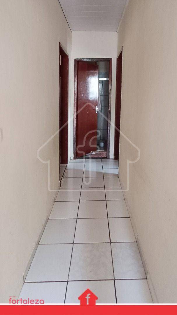 Casa à venda com 2 quartos, 140m² - Foto 13