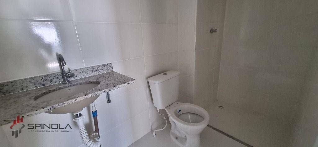 Apartamento à venda com 2 quartos, 75m² - Foto 18