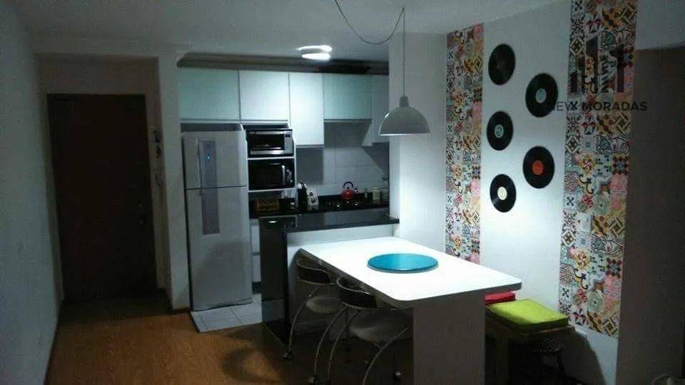 Apartamento à venda com 3 quartos, 66m² - Foto 4