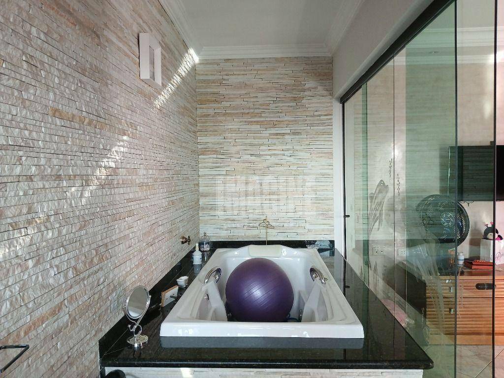 Sobrado à venda com 3 quartos, 249m² - Foto 21