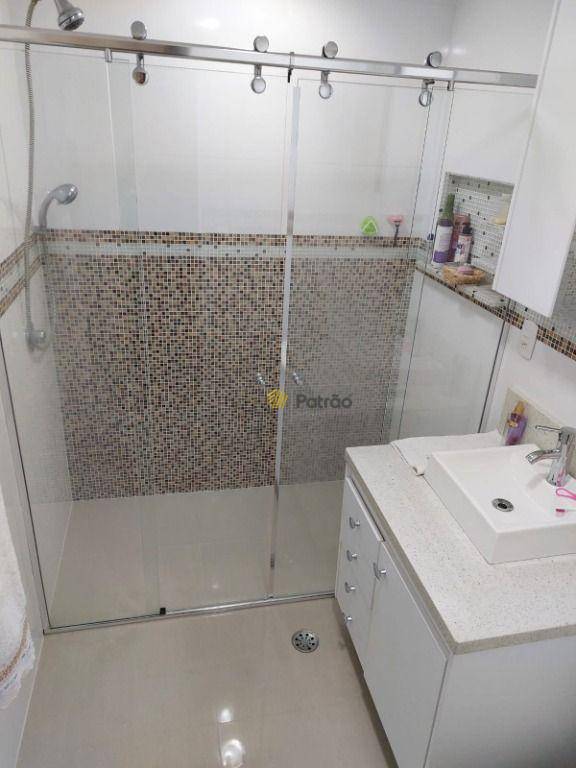 Apartamento à venda com 3 quartos, 150m² - Foto 39