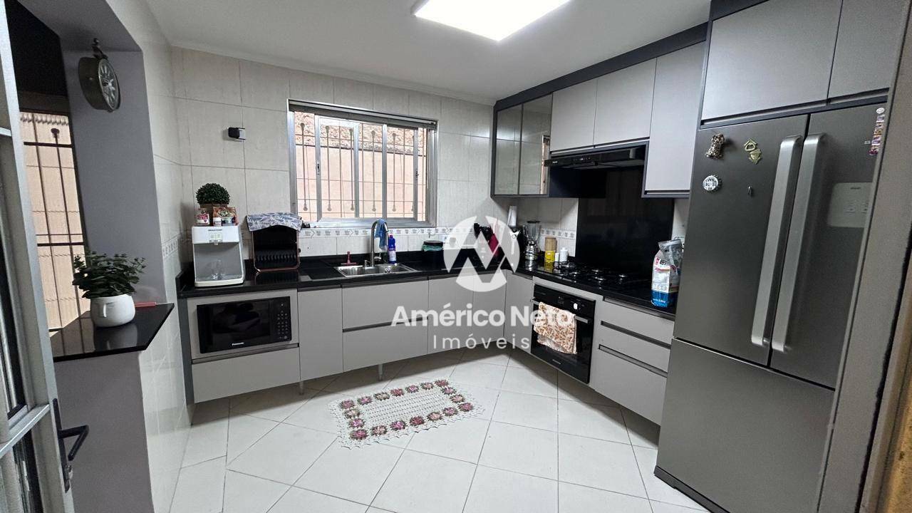 Sobrado para alugar com 3 quartos, 230m² - Foto 31