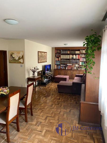 Apartamento à venda com 3 quartos, 160m² - Foto 4