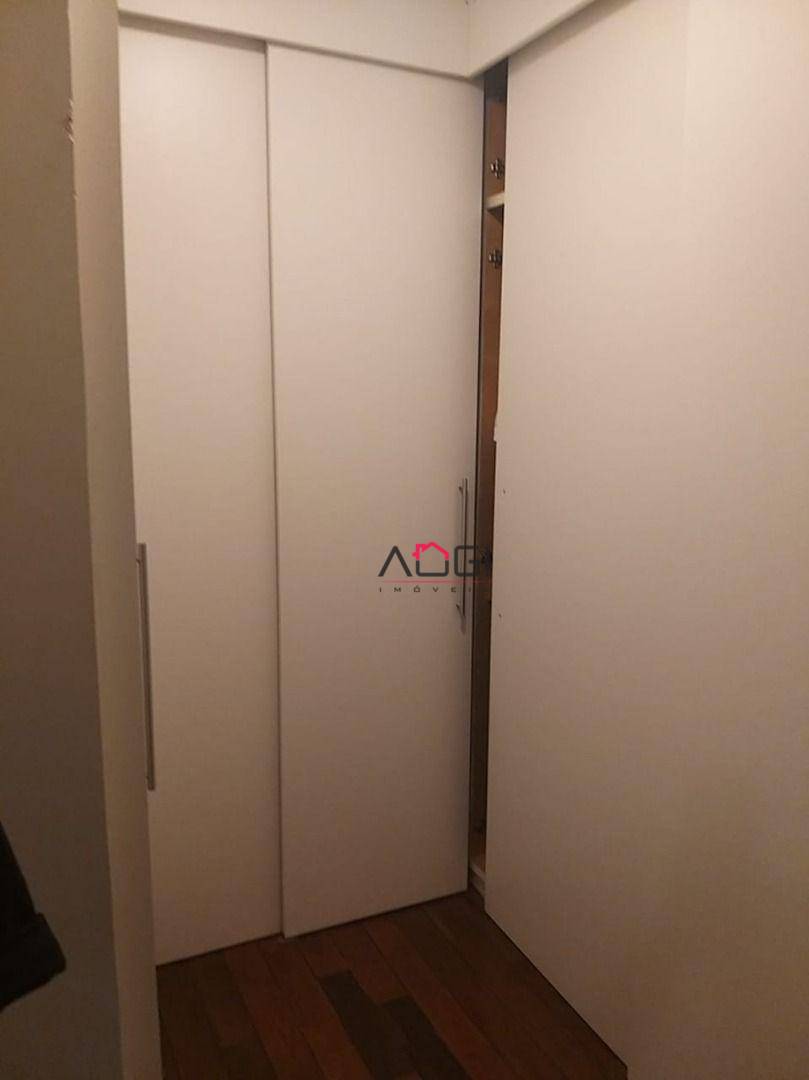 Apartamento à venda com 3 quartos, 197m² - Foto 15