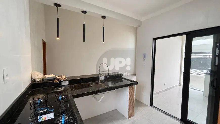 Casa à venda com 3 quartos, 130m² - Foto 8