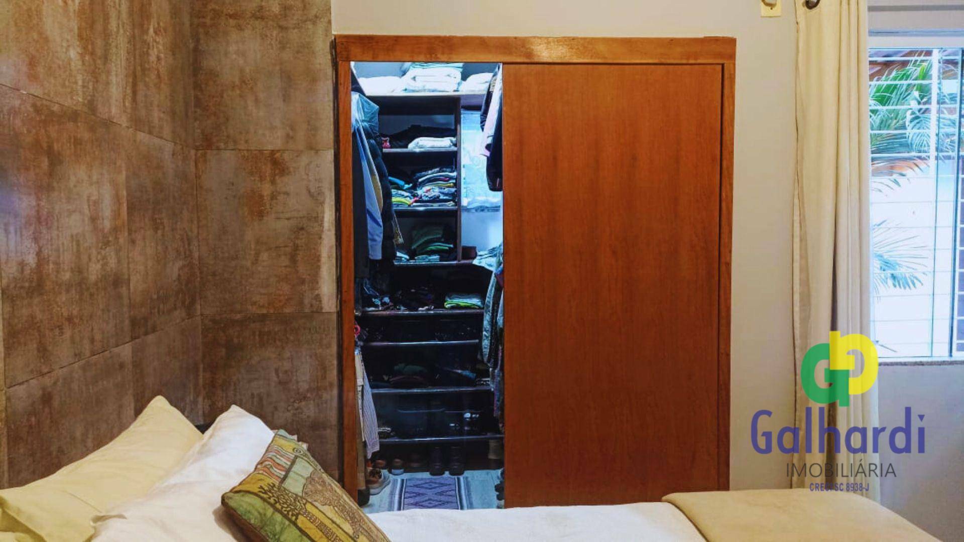 Casa de Condomínio à venda com 1 quarto, 106m² - Foto 11