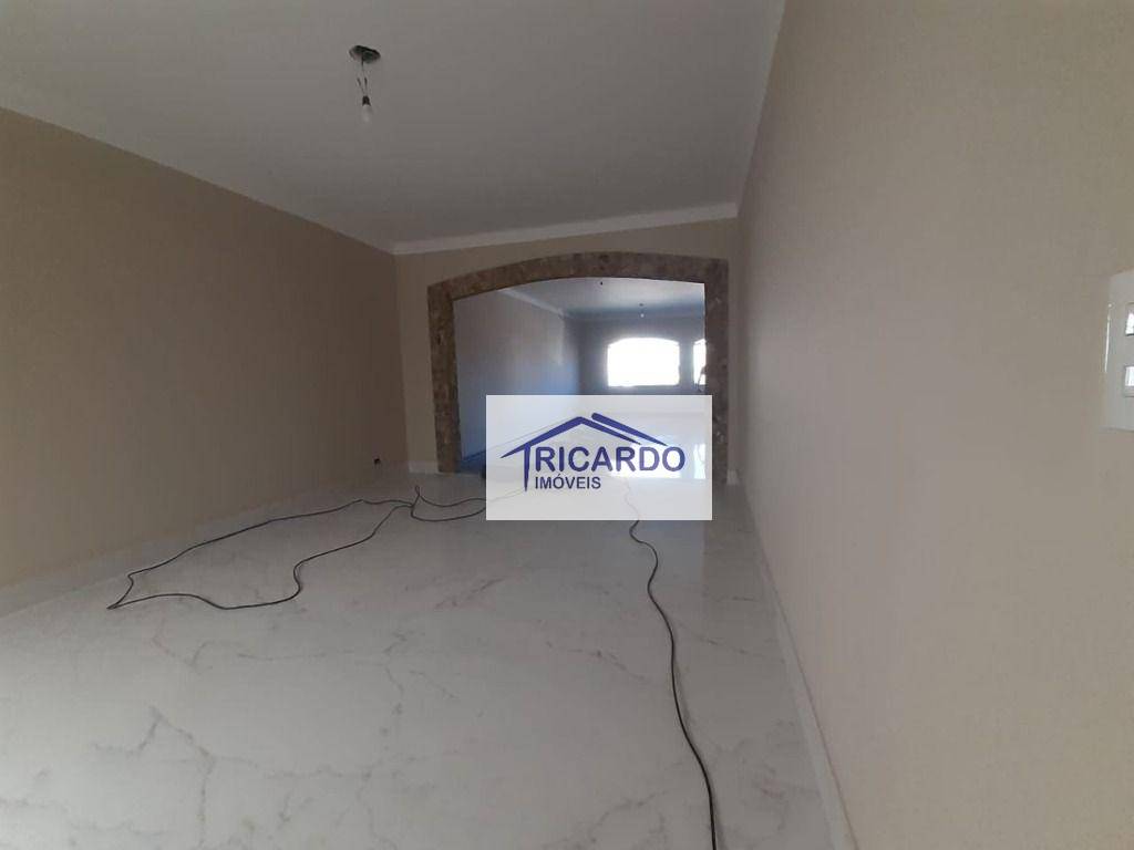 Sobrado à venda com 3 quartos, 300m² - Foto 50