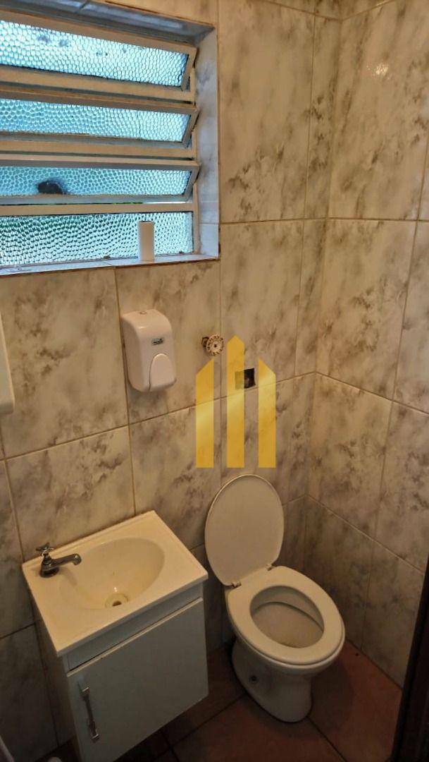 Sobrado para alugar com 2 quartos, 180m² - Foto 16