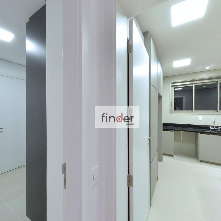 Apartamento à venda com 3 quartos, 270m² - Foto 14