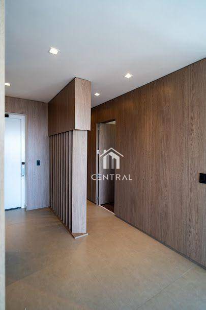 Apartamento à venda com 3 quartos, 150m² - Foto 32