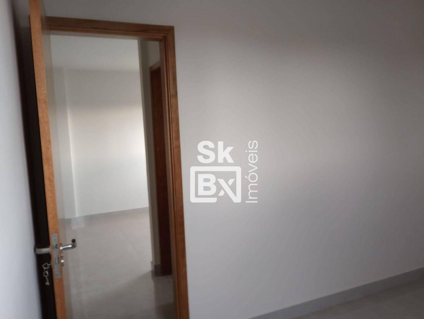 Apartamento à venda com 2 quartos, 67m² - Foto 5